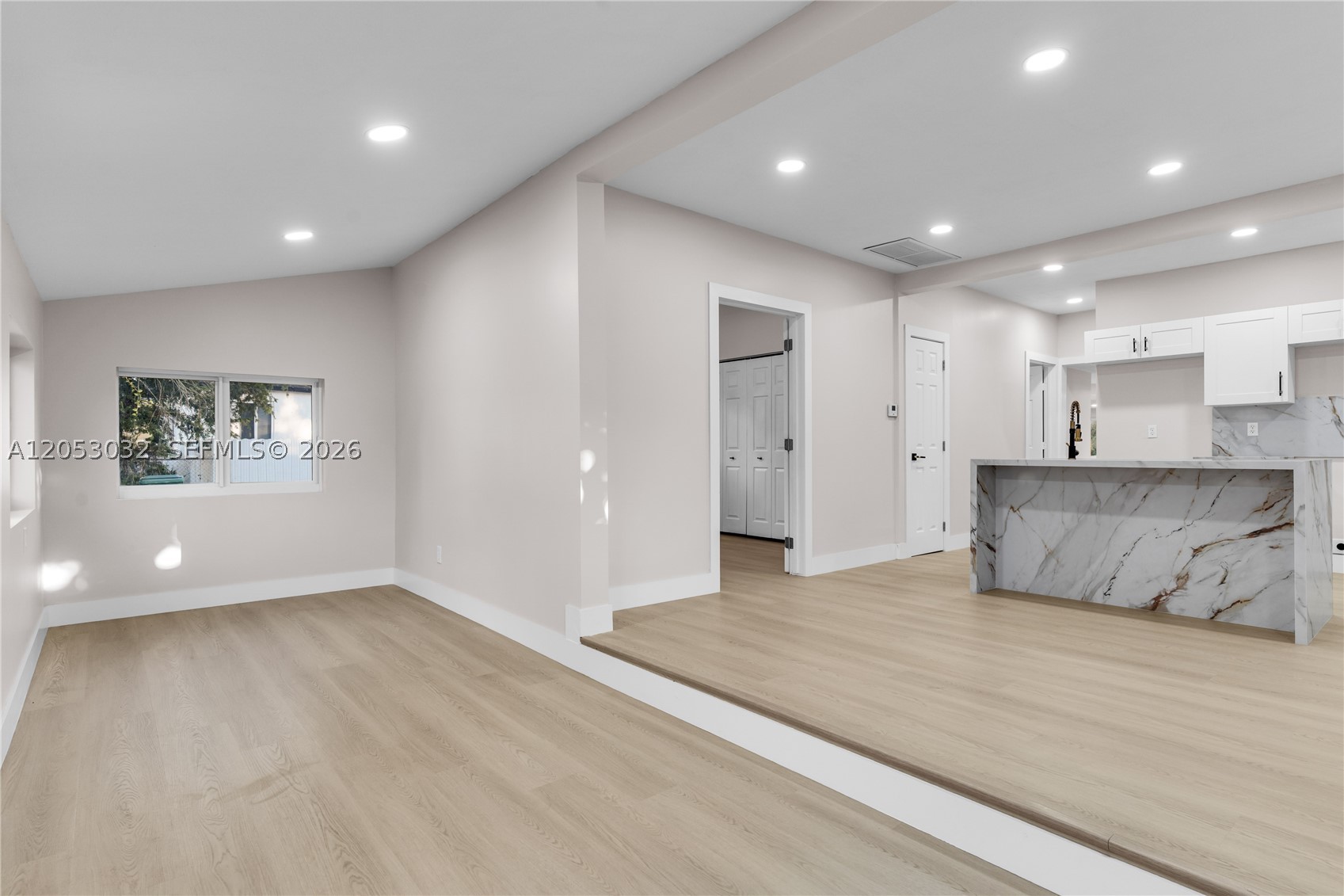 559 NW 2nd St, Florida City FL 33034