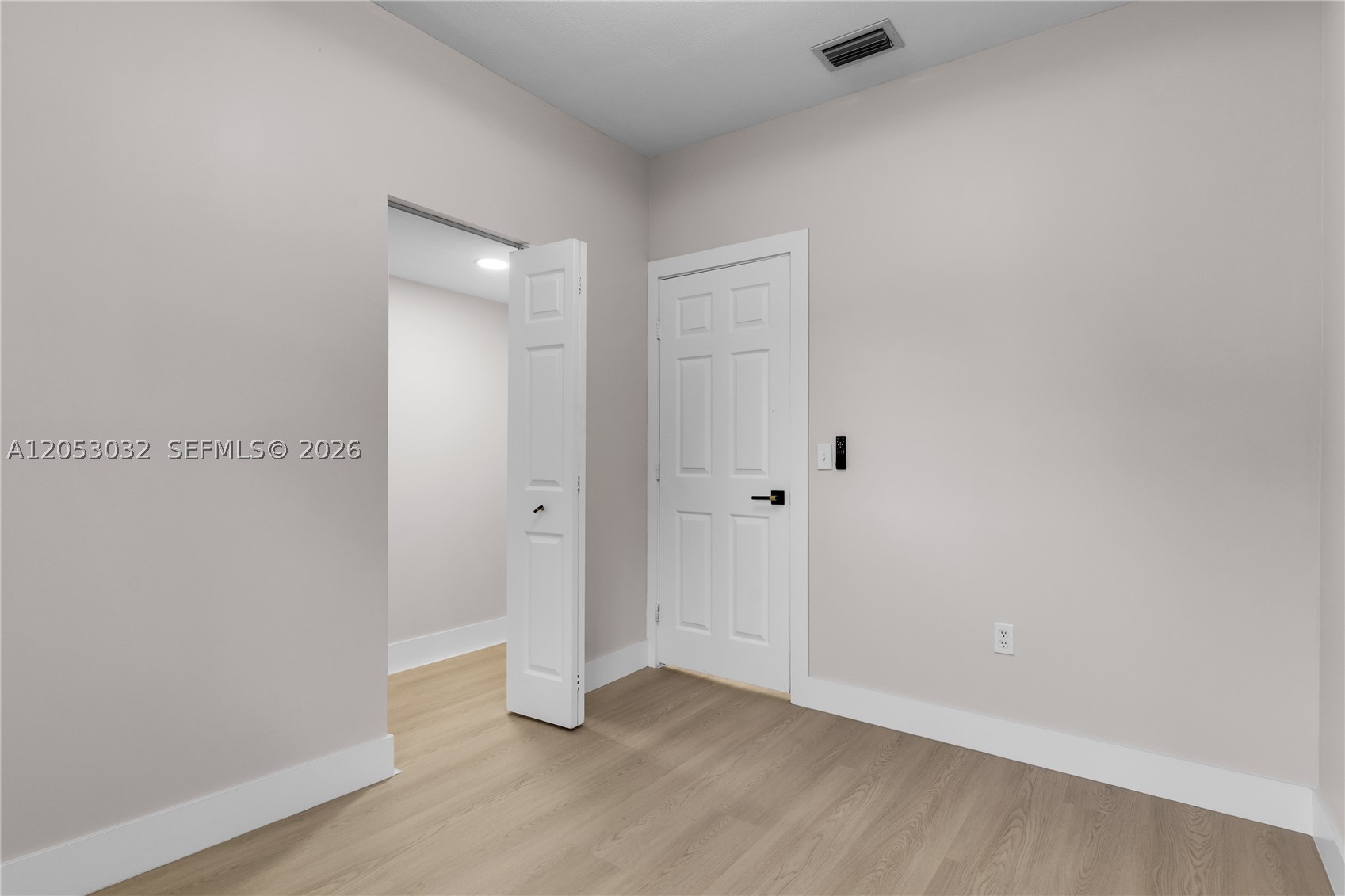 559 NW 2nd St, Florida City FL 33034
