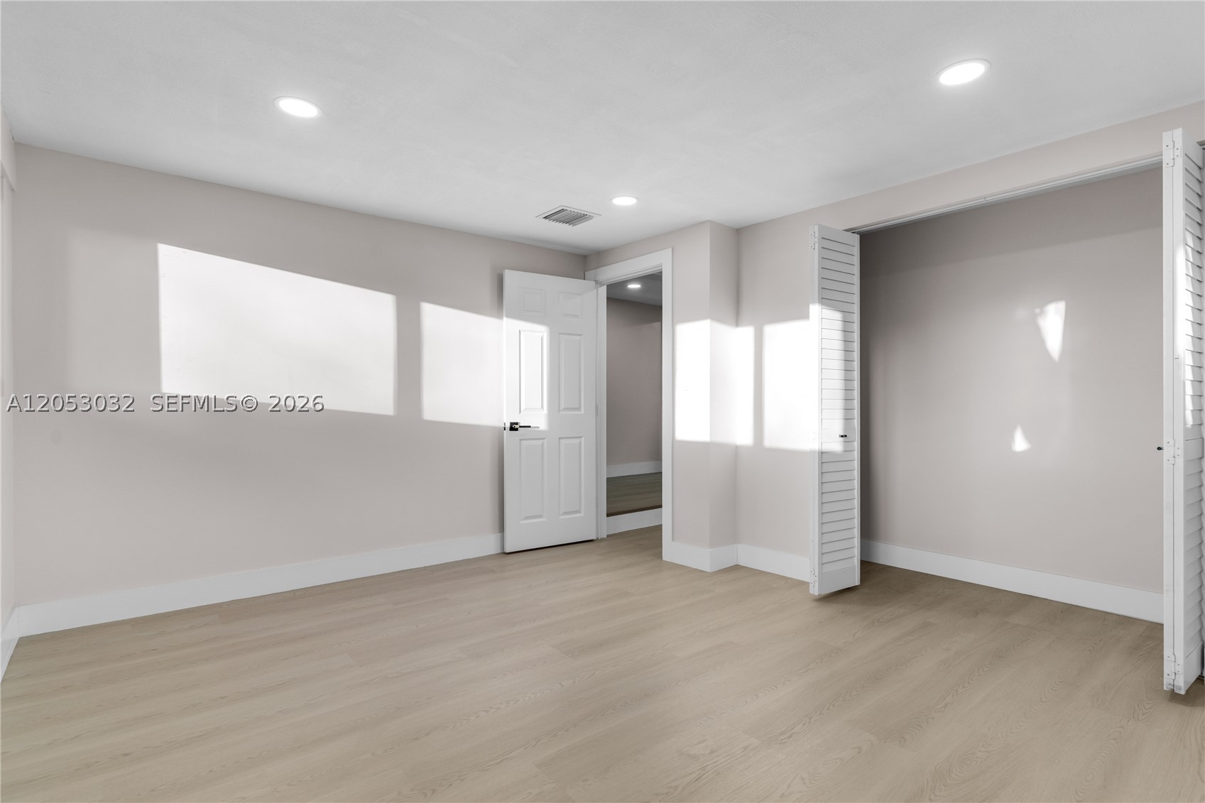 559 NW 2nd St, Florida City FL 33034