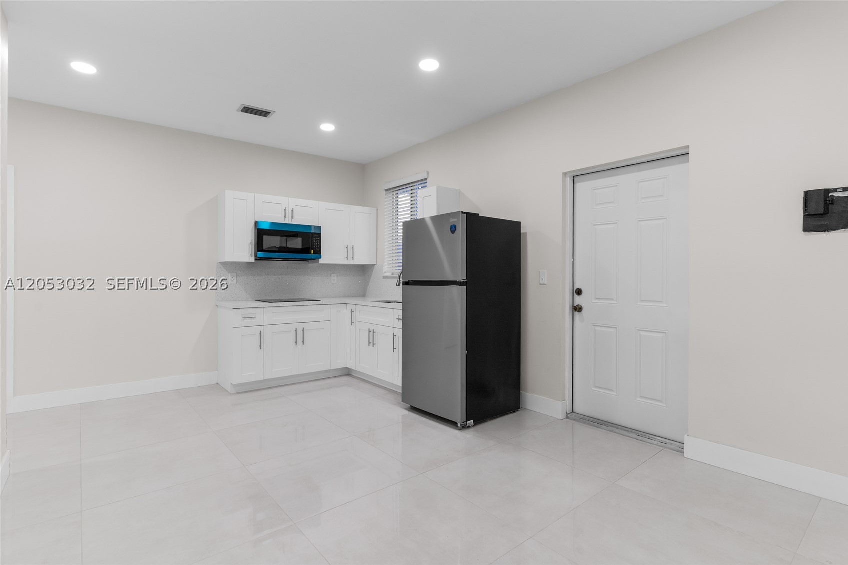 559 NW 2nd St, Florida City FL 33034