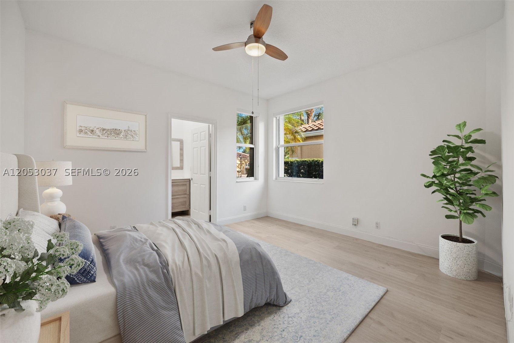 2497 Bay Isle Dr, Weston FL 33327