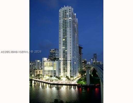 41 SE 5th St #402, Miami FL 33131