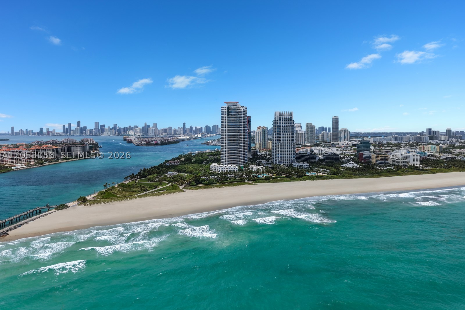 100 S Pointe Dr #2905, Miami Beach FL 33139