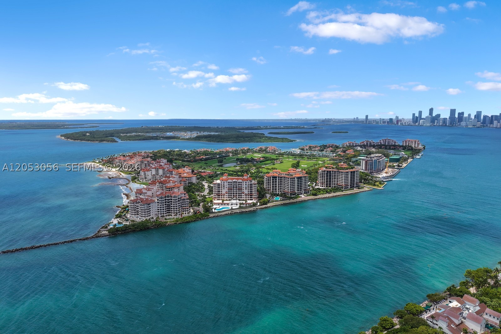 100 S Pointe Dr #2905, Miami Beach FL 33139