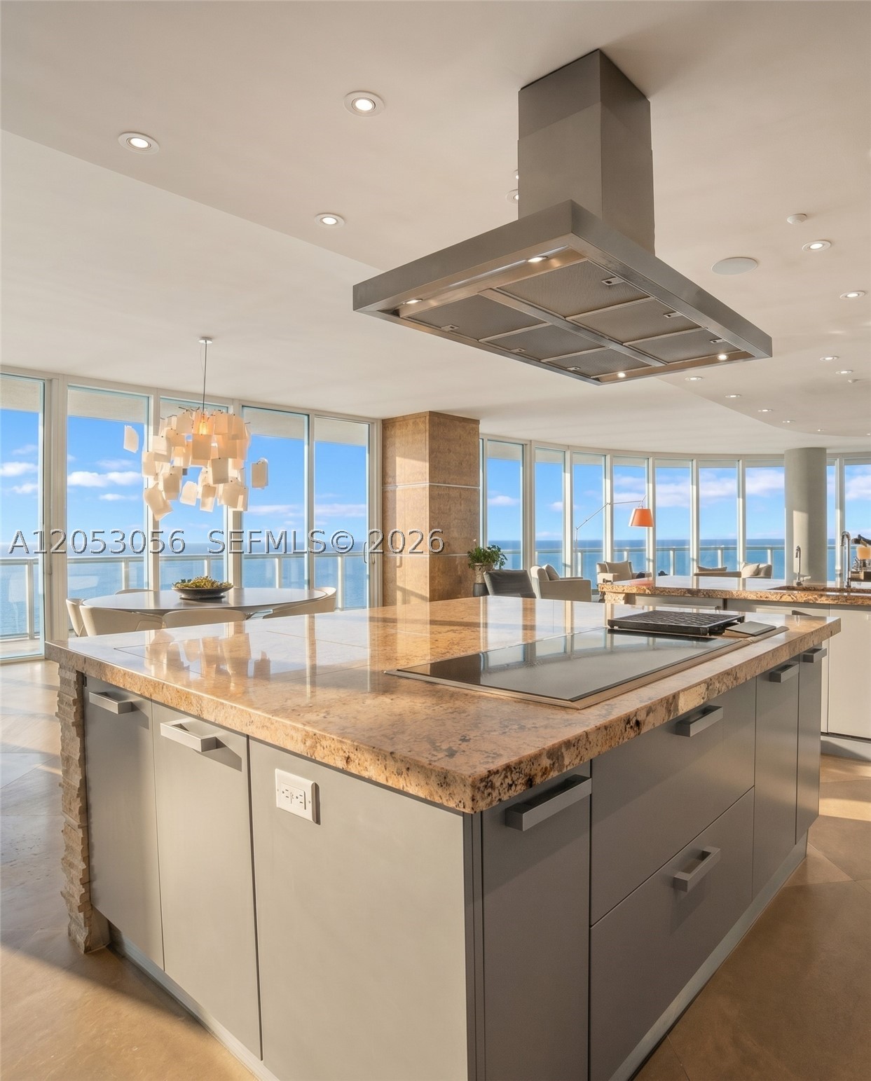 100 S Pointe Dr #2905, Miami Beach FL 33139