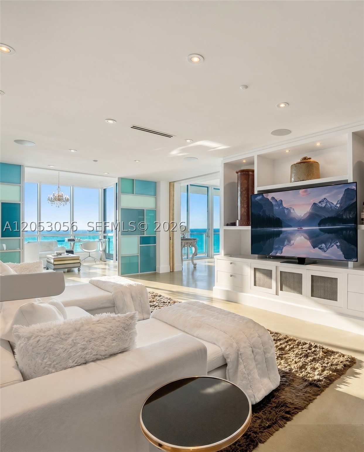 100 S Pointe Dr #2905, Miami Beach FL 33139