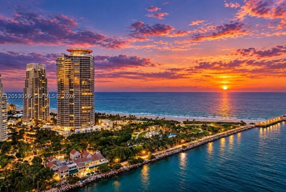 100 S Pointe Dr #2905, Miami Beach FL 33139