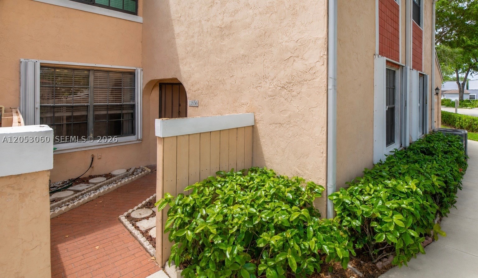 11856 NW 11th St #11856, Pembroke Pines FL 33026