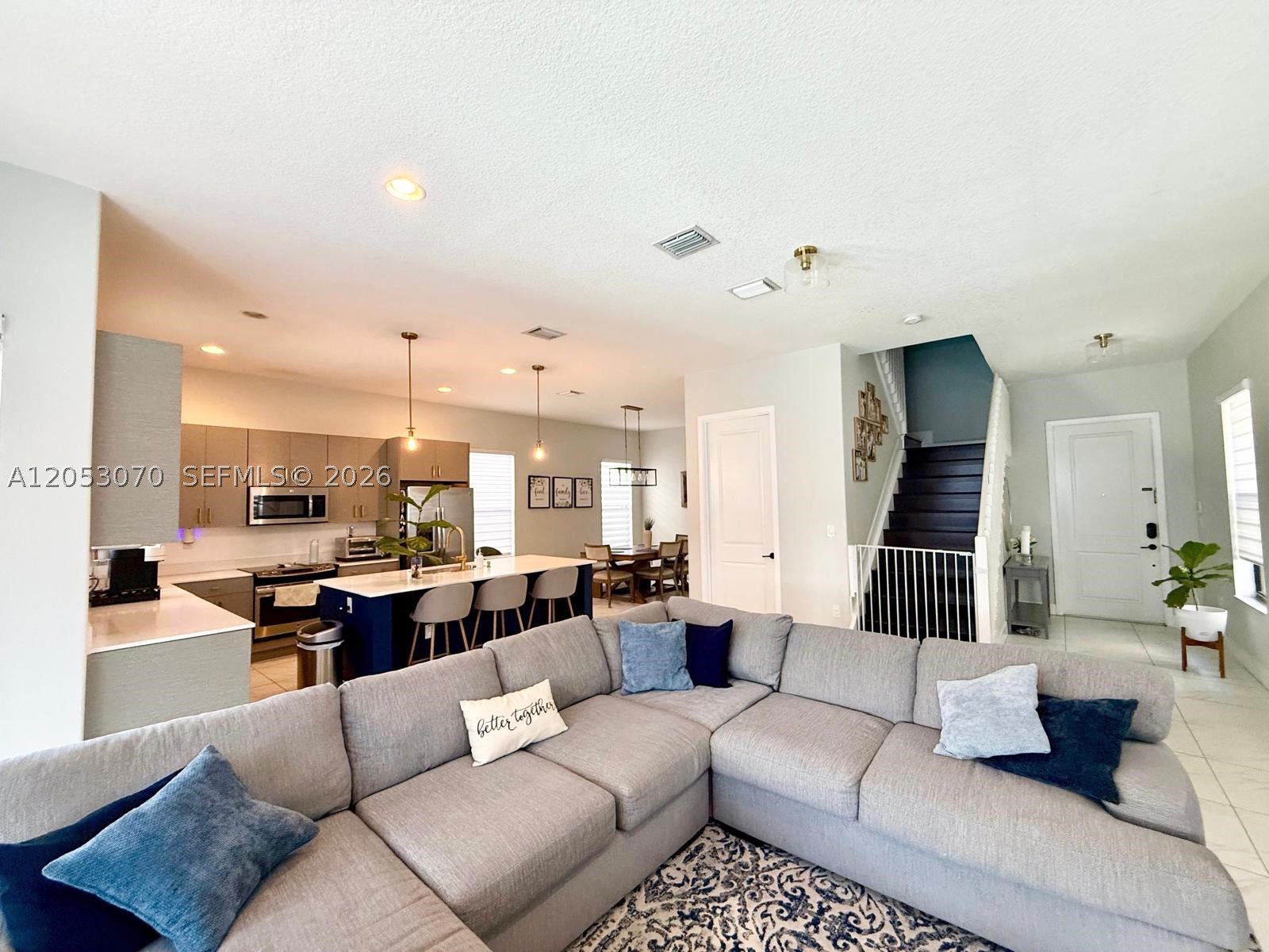 3258 W 99th Pl, Hialeah FL 33018