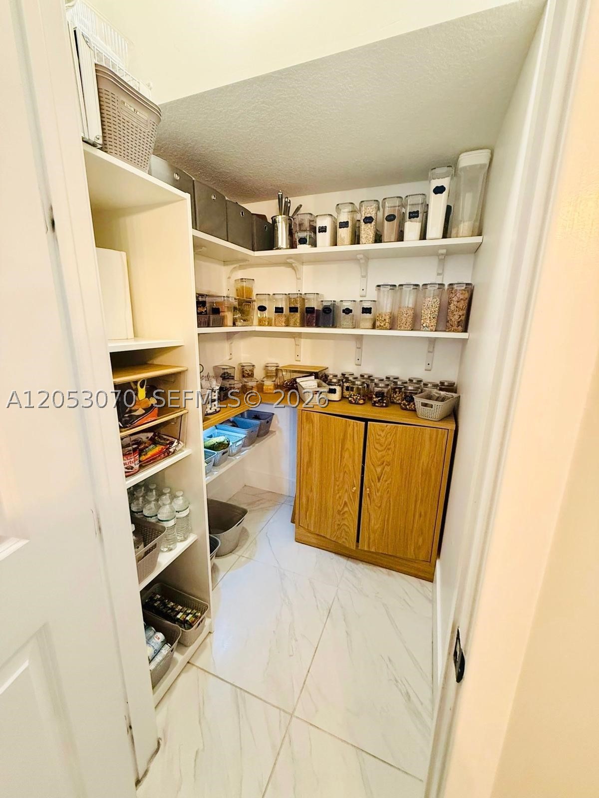3258 W 99th Pl, Hialeah FL 33018