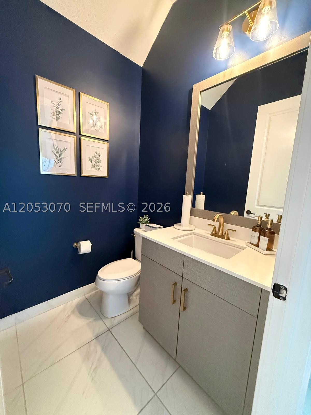 3258 W 99th Pl, Hialeah FL 33018
