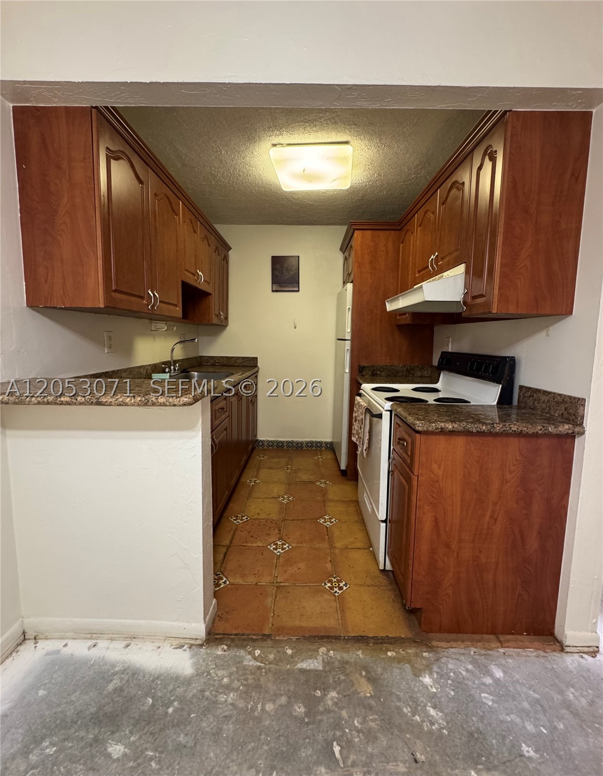 7208 Fairway Dr #I14, Miami Lakes FL 33014