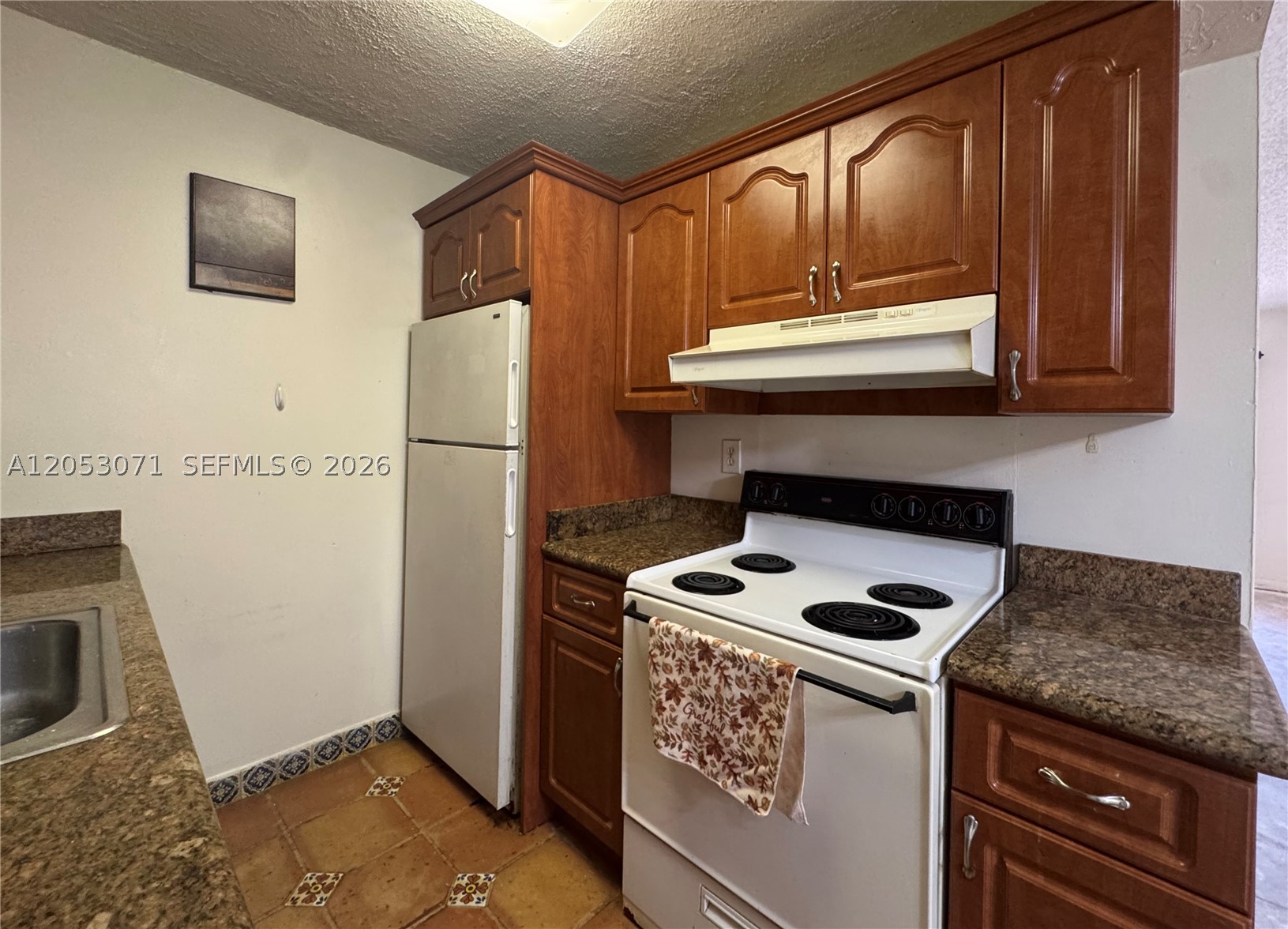 7208 Fairway Dr #I14, Miami Lakes FL 33014