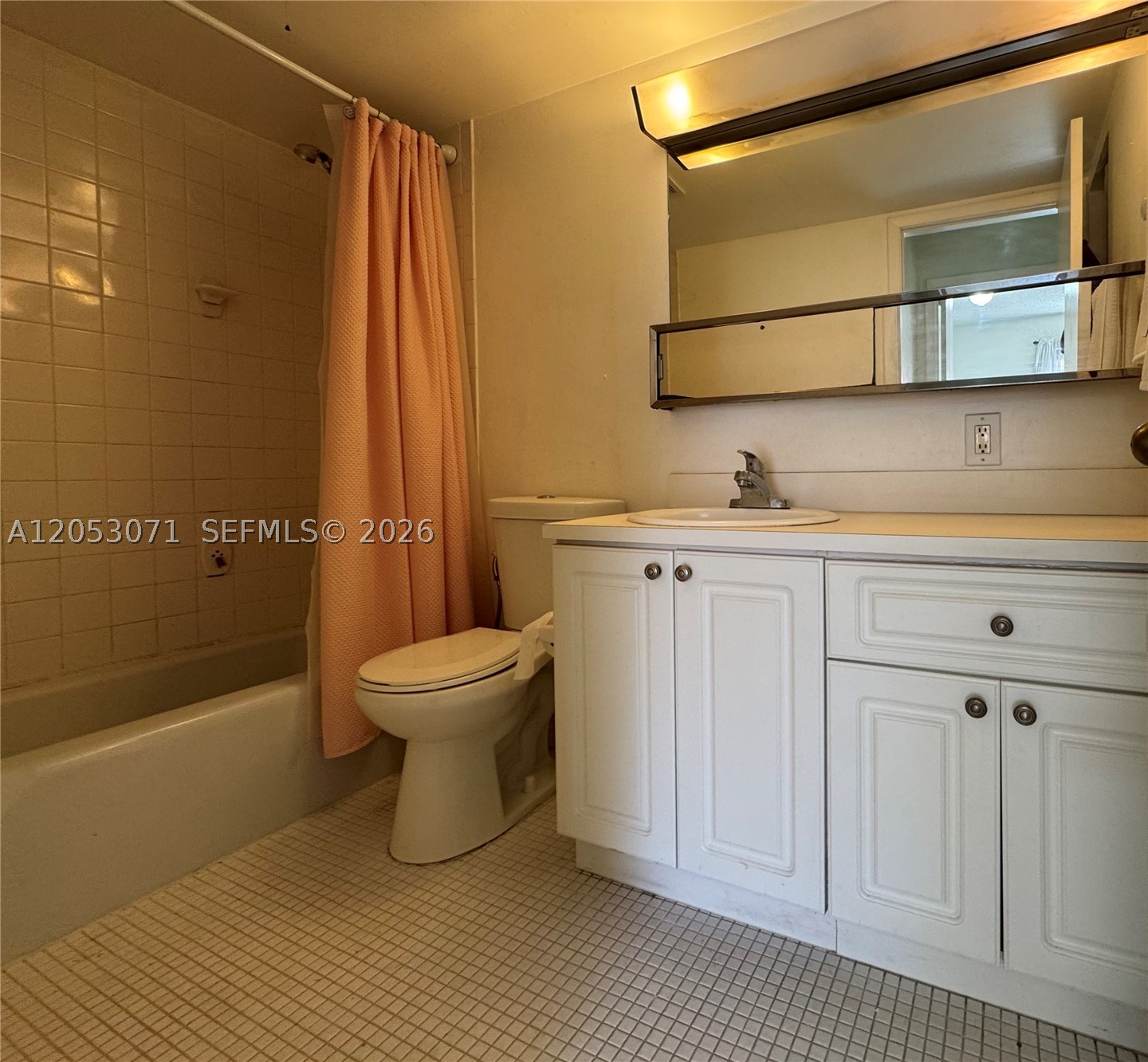 7208 Fairway Dr #I14, Miami Lakes FL 33014