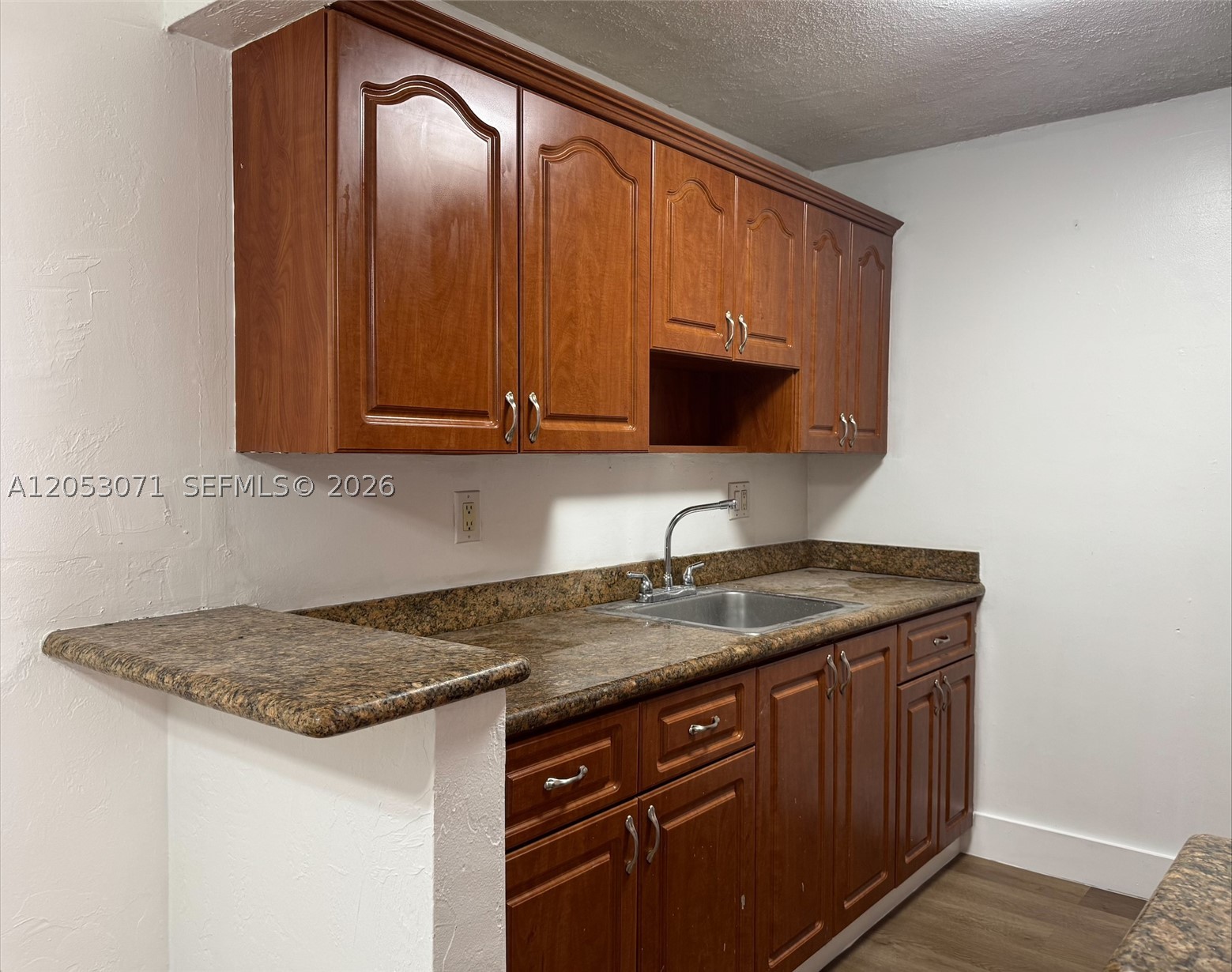 7208 Fairway Dr #I14, Miami Lakes FL 33014