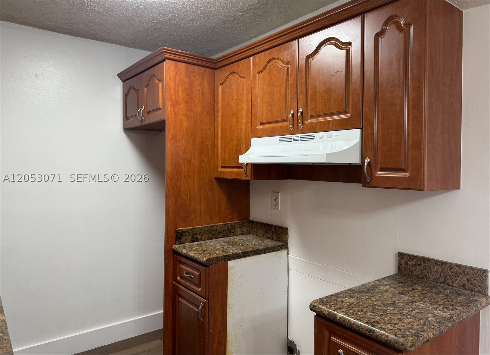 7208 Fairway Dr #I14, Miami Lakes FL 33014