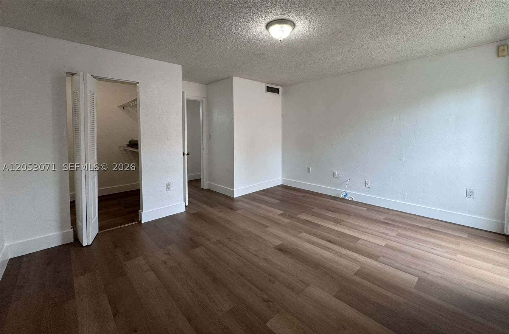 7208 Fairway Dr #I14, Miami Lakes FL 33014