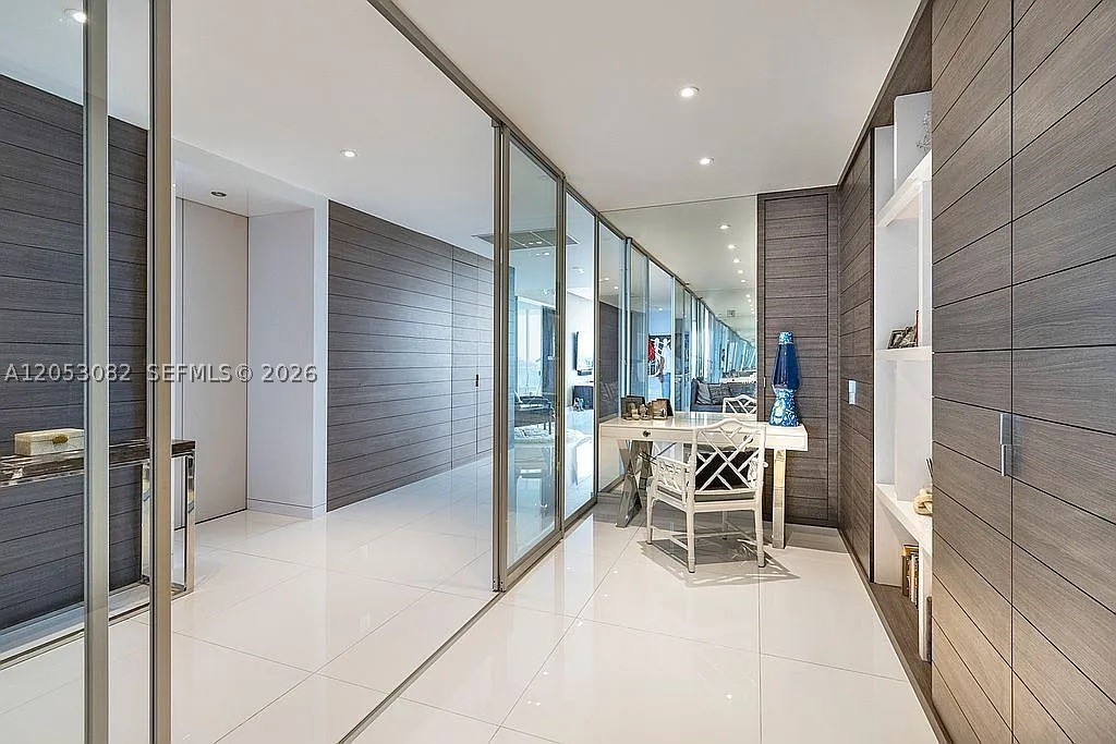 1100 Biscayne Blvd #1501, Miami FL 33132