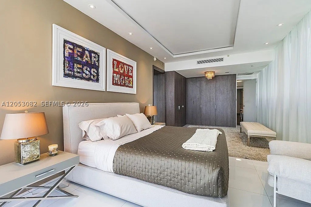 1100 Biscayne Blvd #1501, Miami FL 33132