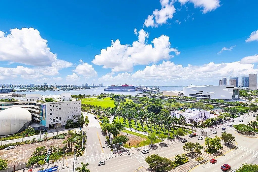 1100 Biscayne Blvd #1501, Miami FL 33132
