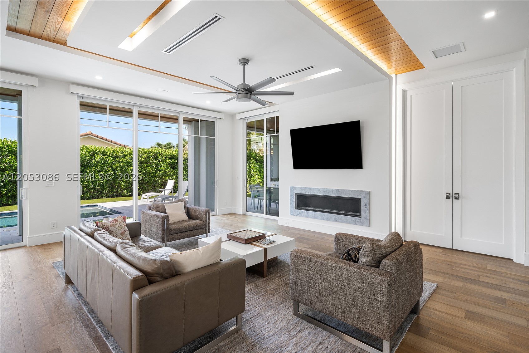728 Malaga Dr, Boca Raton FL 33432