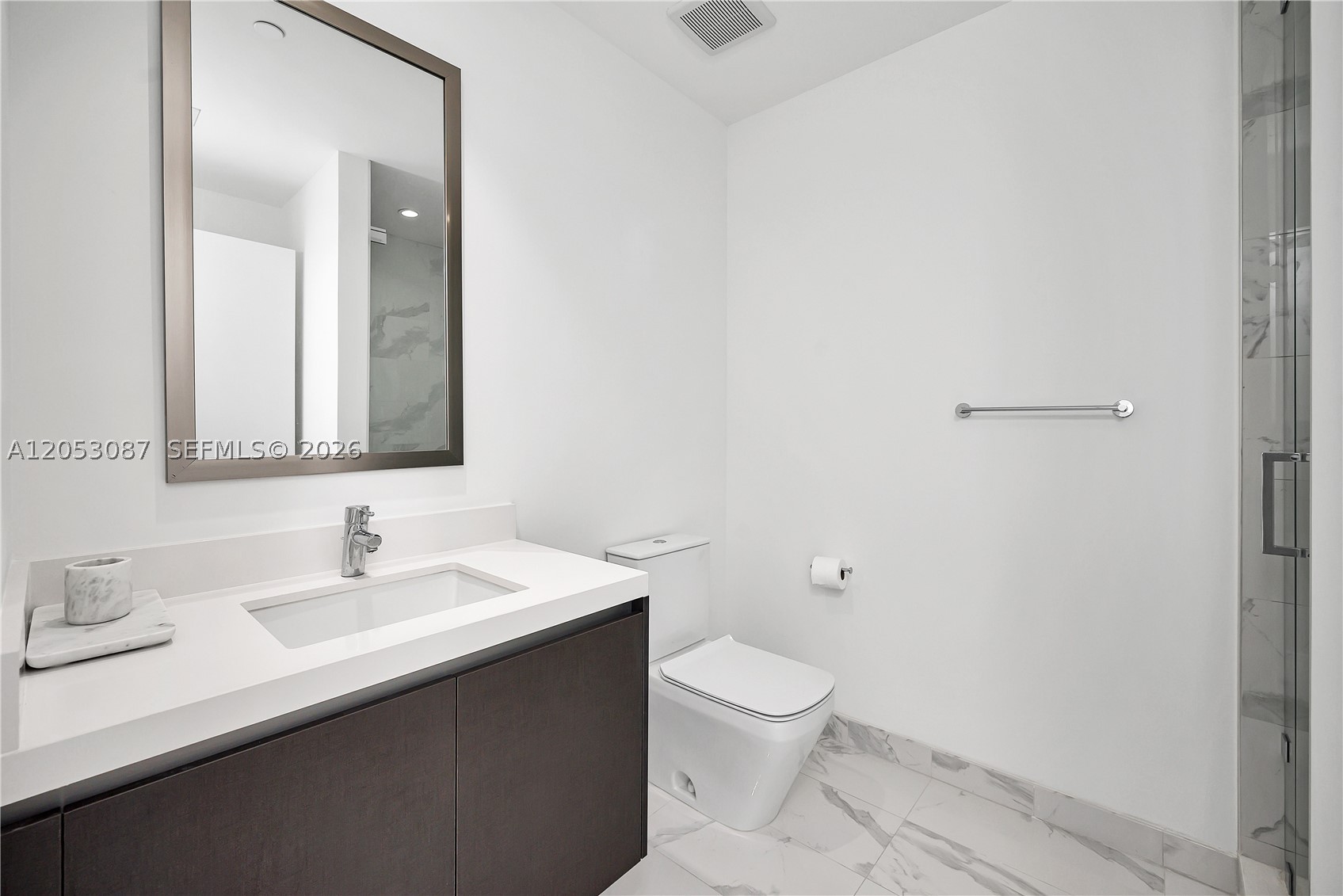 851 NE 1st Ave #1701, Miami FL 33132