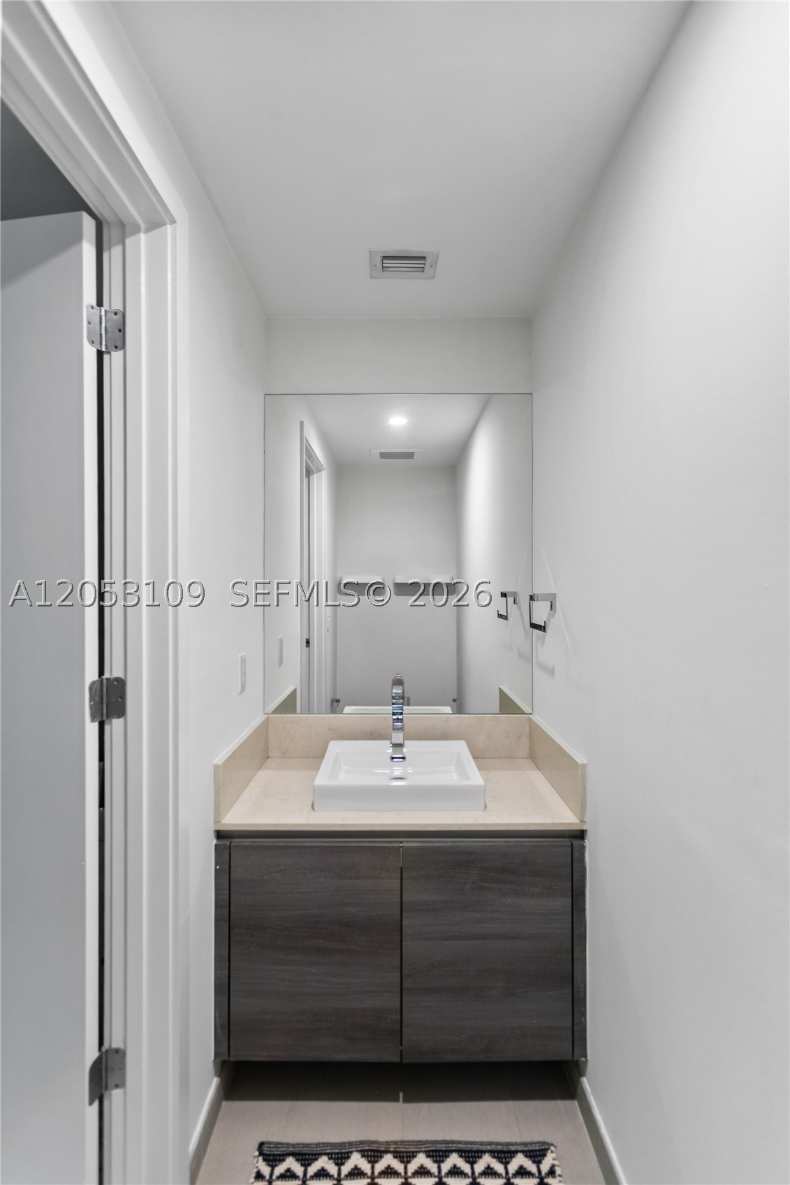1080 Brickell Ave #1602, Miami FL 33131
