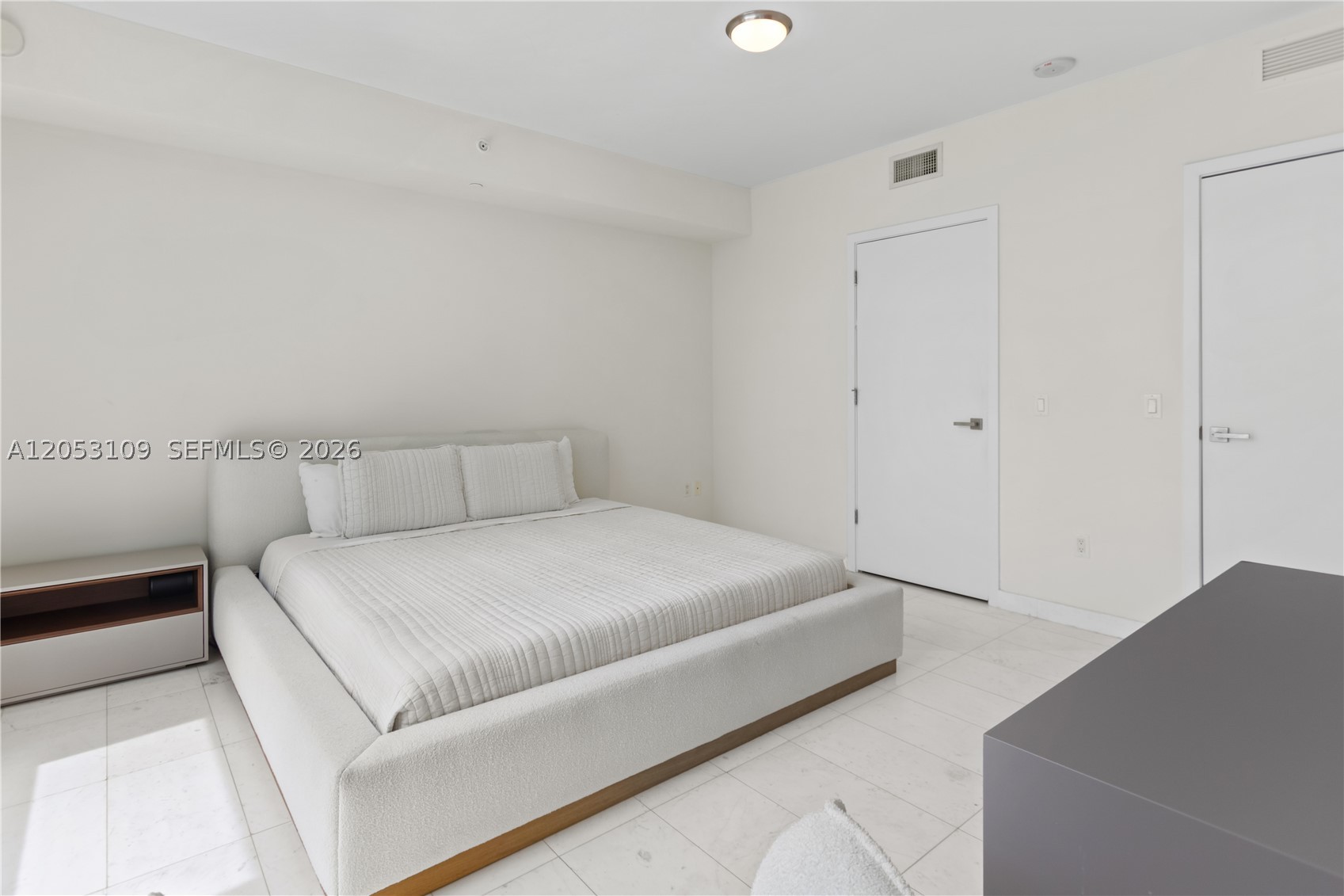 1080 Brickell Ave #1602, Miami FL 33131