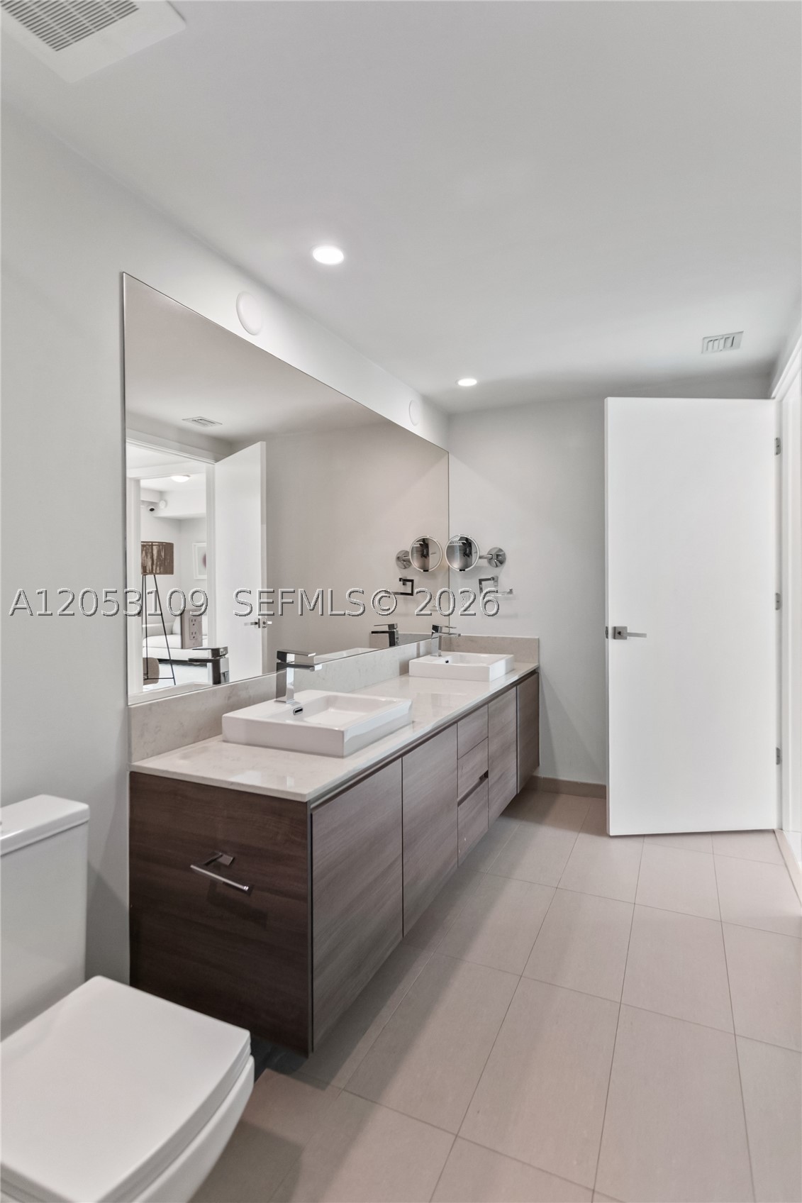 1080 Brickell Ave #1602, Miami FL 33131