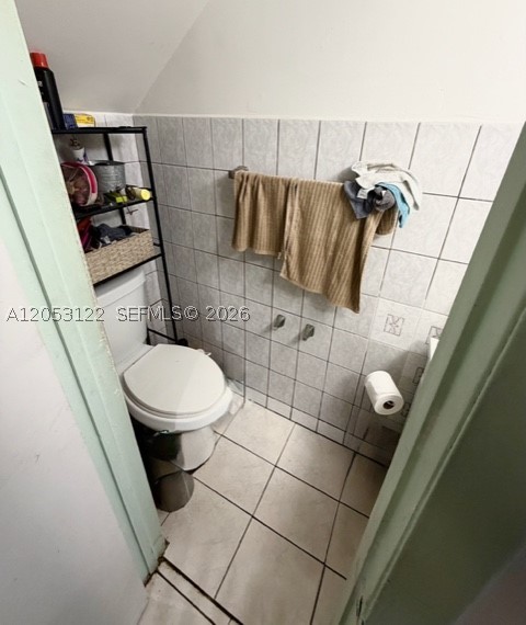 1901 NW S River Dr #22C, Miami FL 33125