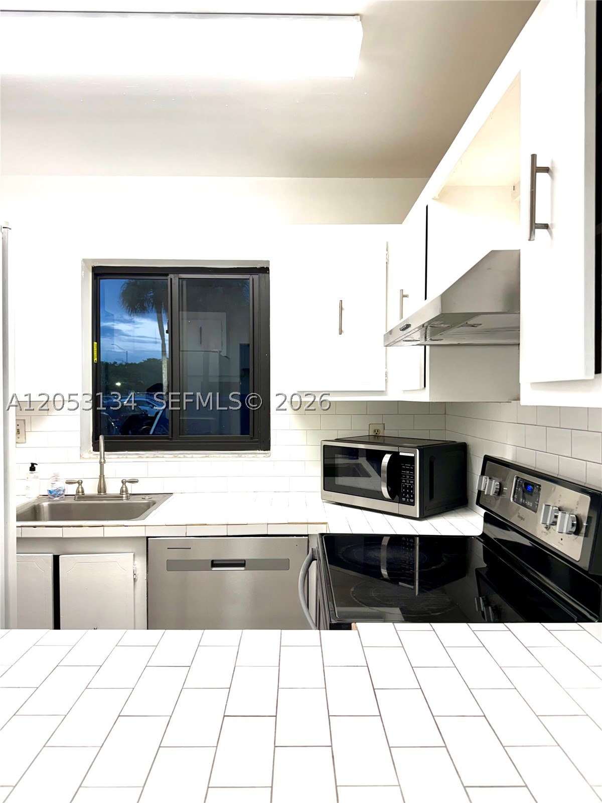 131 SW 109th Ave #L5, Sweetwater FL 33174