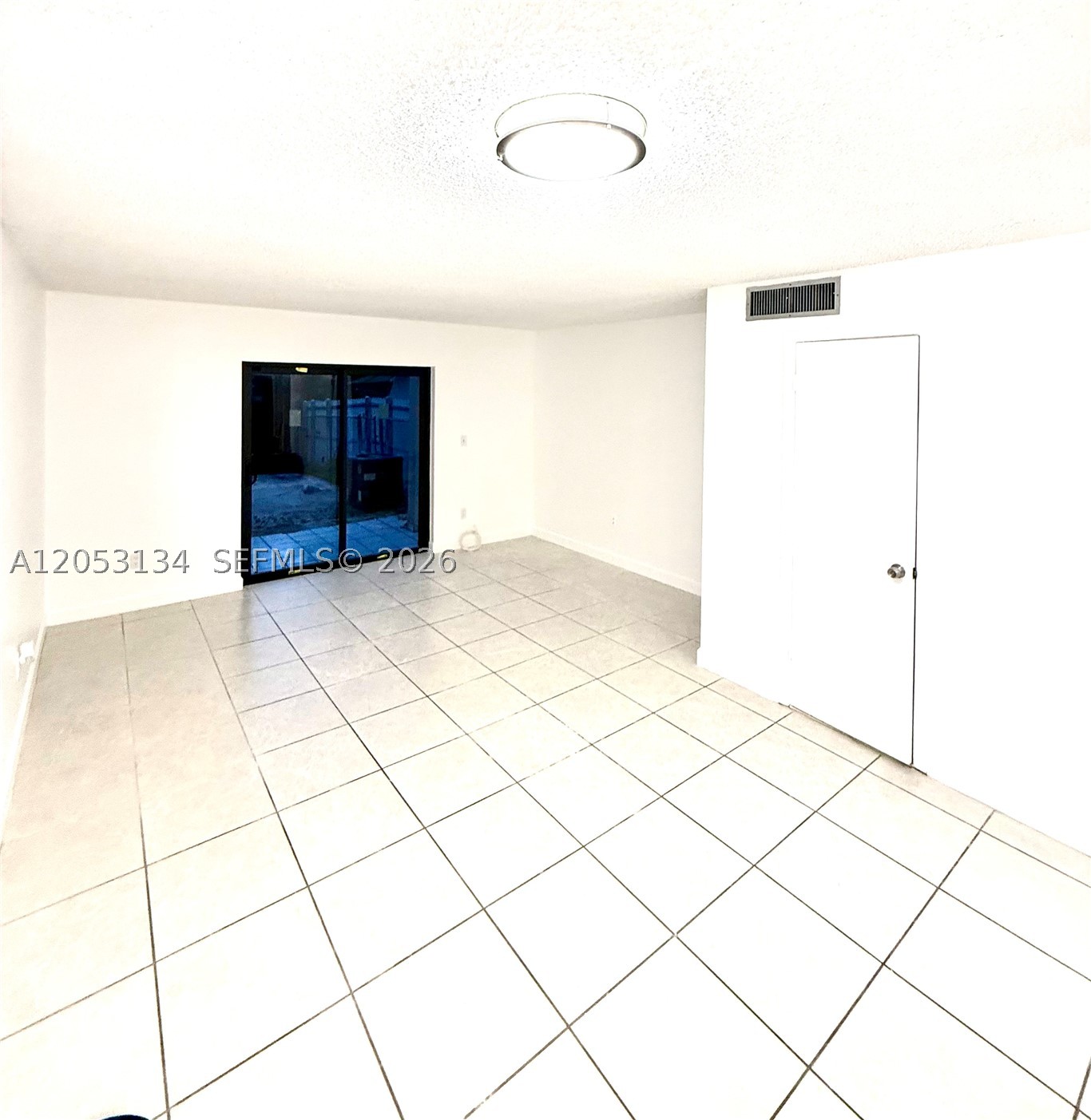 131 SW 109th Ave #L5, Sweetwater FL 33174