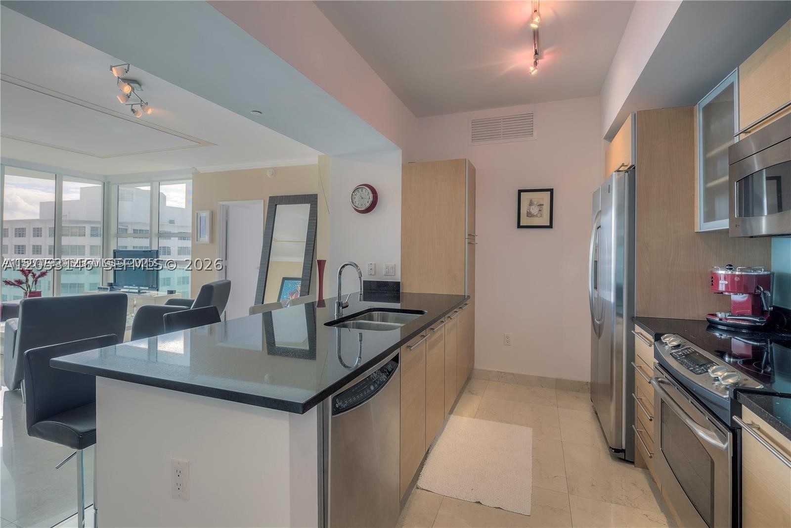 950 Brickell Bay Dr #1711, Miami FL 33131