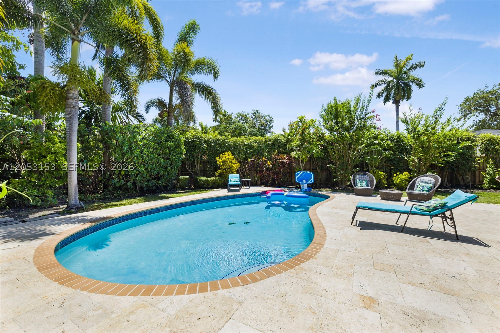 11121 Griffing Blvd, Biscayne Park FL 33161