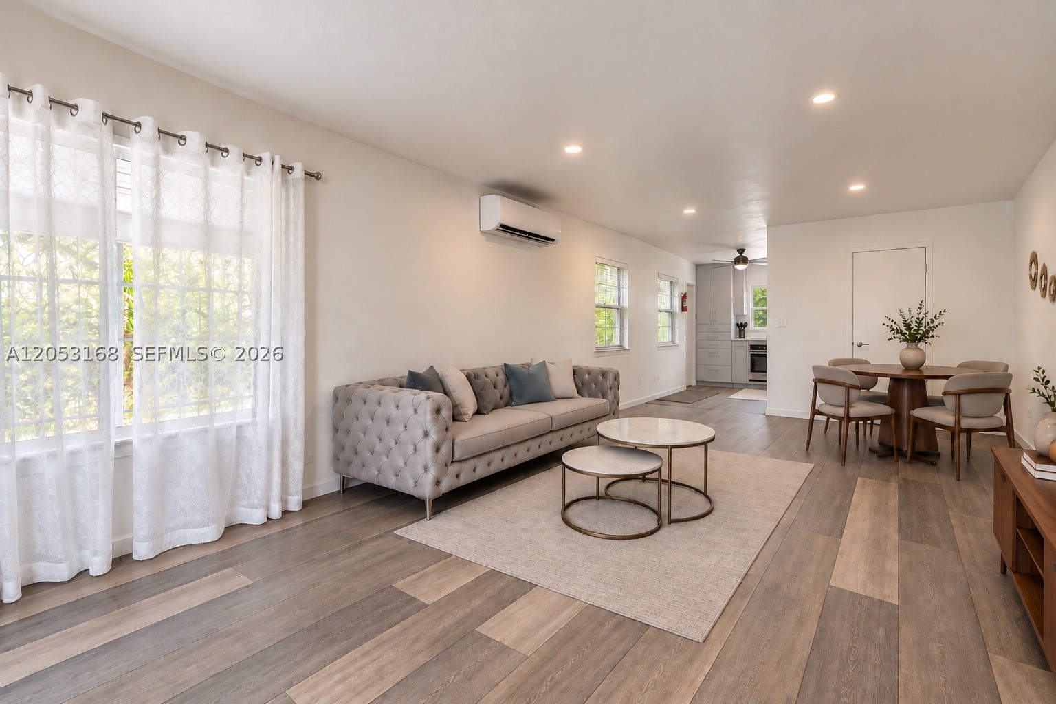 821 84th St, Miami Beach FL 33141