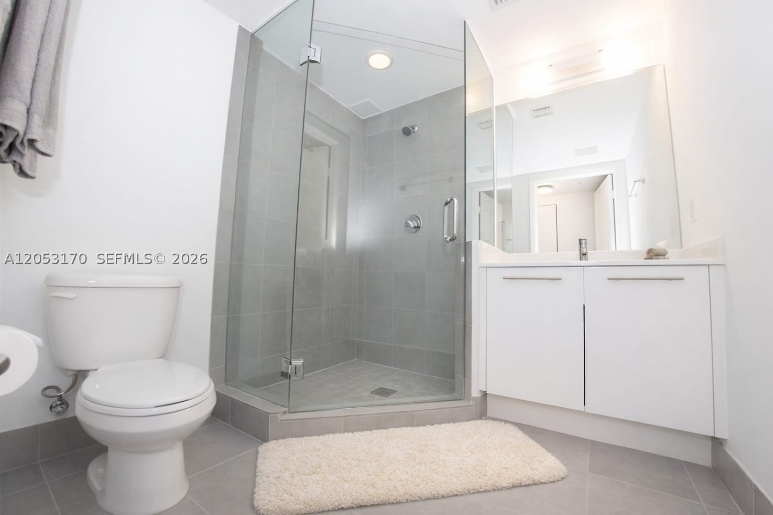 92 SW 3rd St #2510, Miami FL 33130