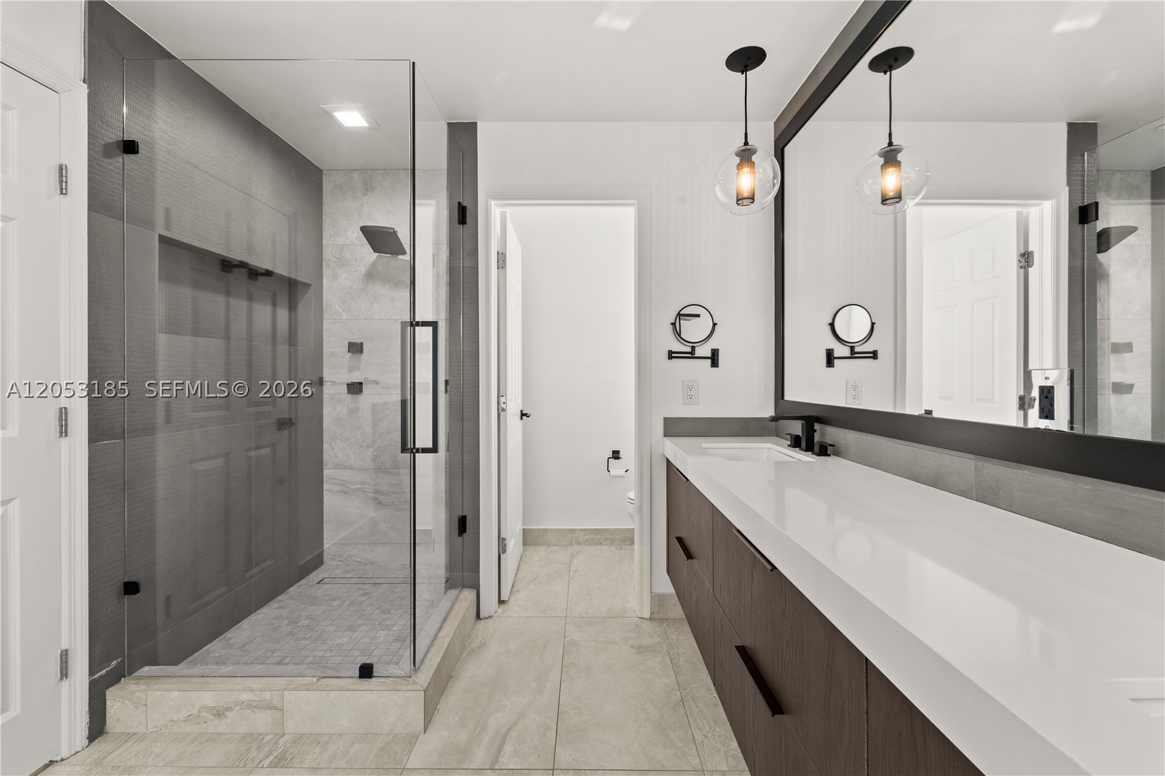 3110 NE 210th Ter, Aventura FL 33180