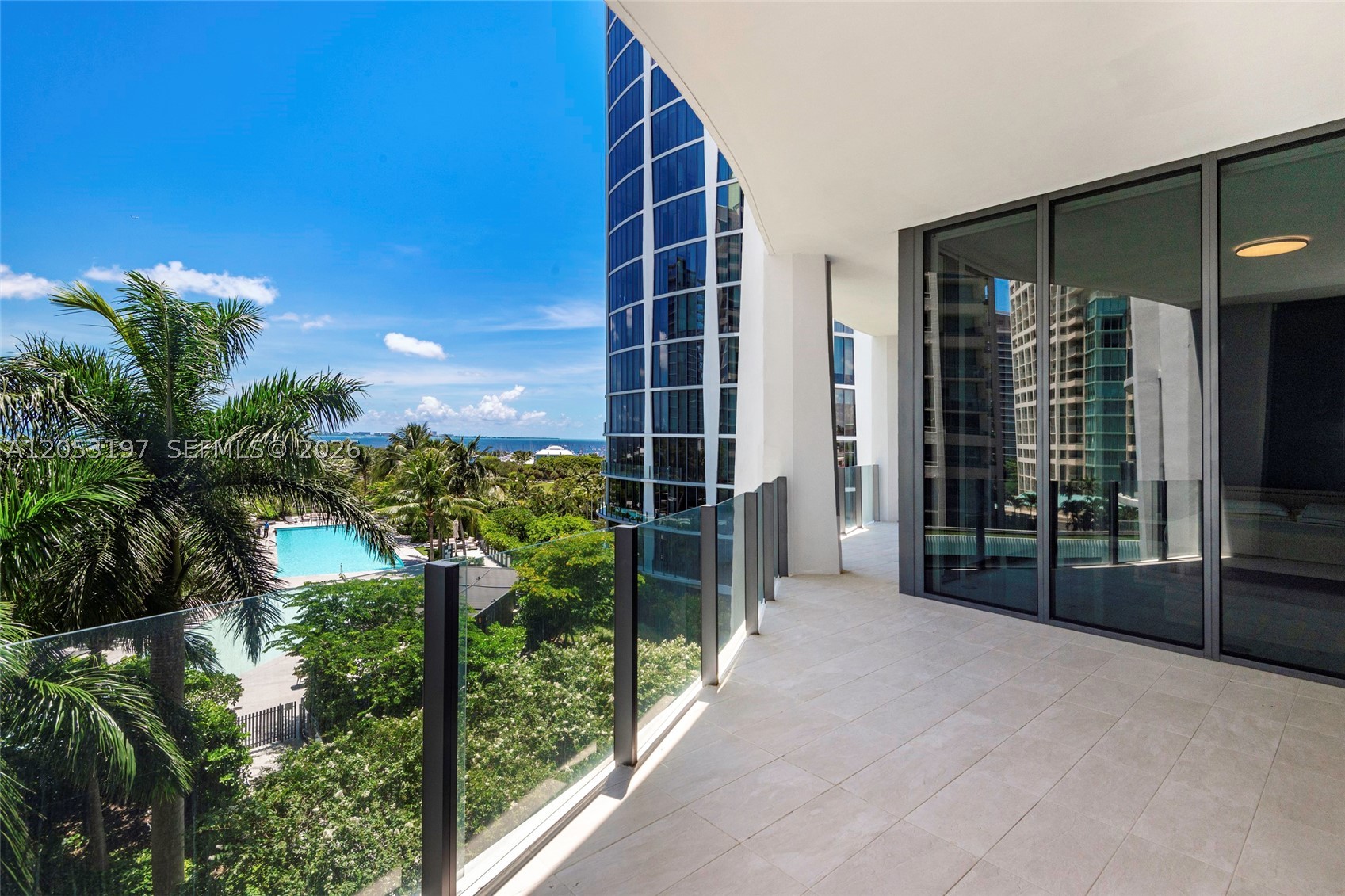 2821 S Bayshore Dr #7B, Coconut Grove FL 33133