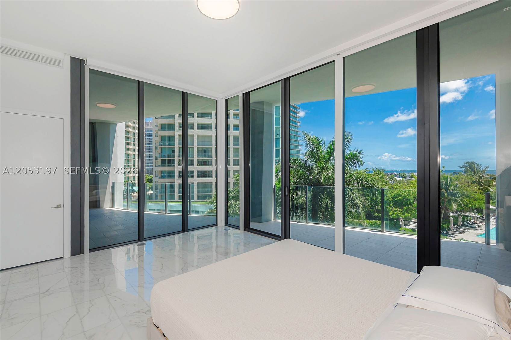 2821 S Bayshore Dr #7B, Coconut Grove FL 33133