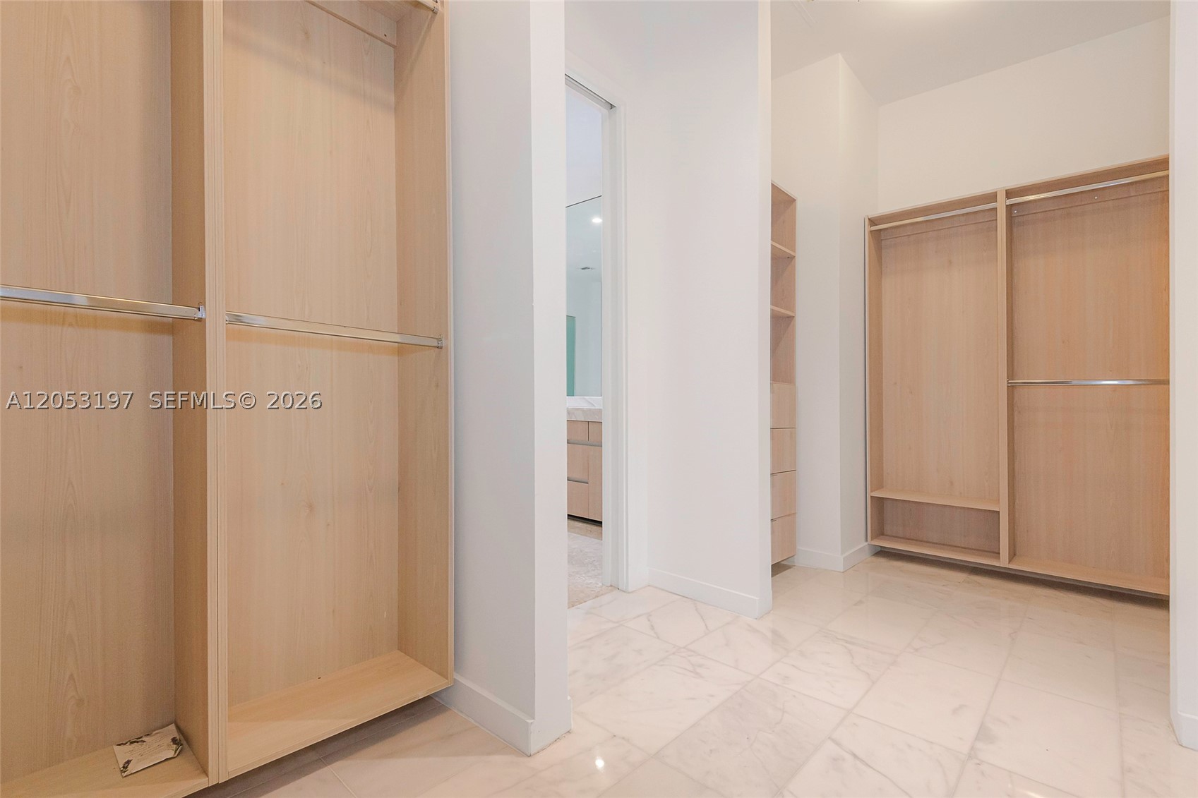 2821 S Bayshore Dr #7B, Coconut Grove FL 33133