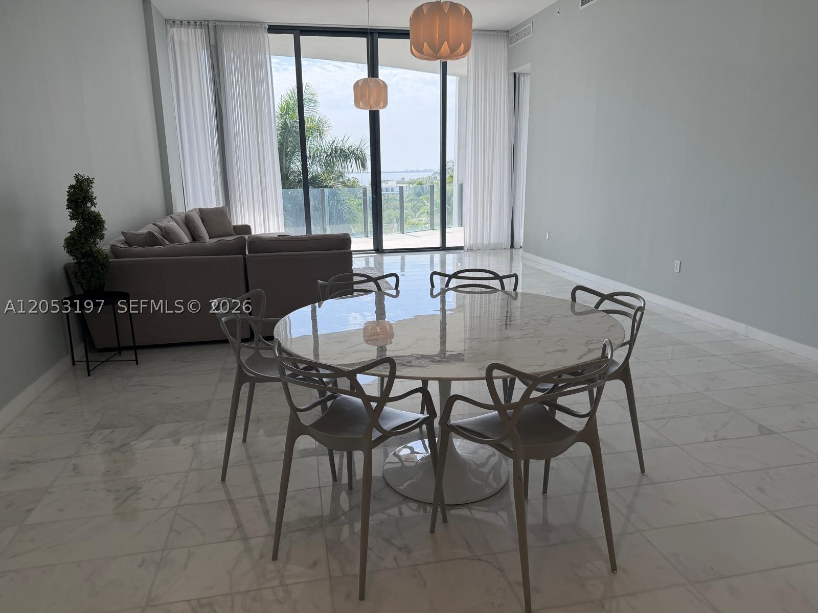 2821 S Bayshore Dr #7B, Coconut Grove FL 33133