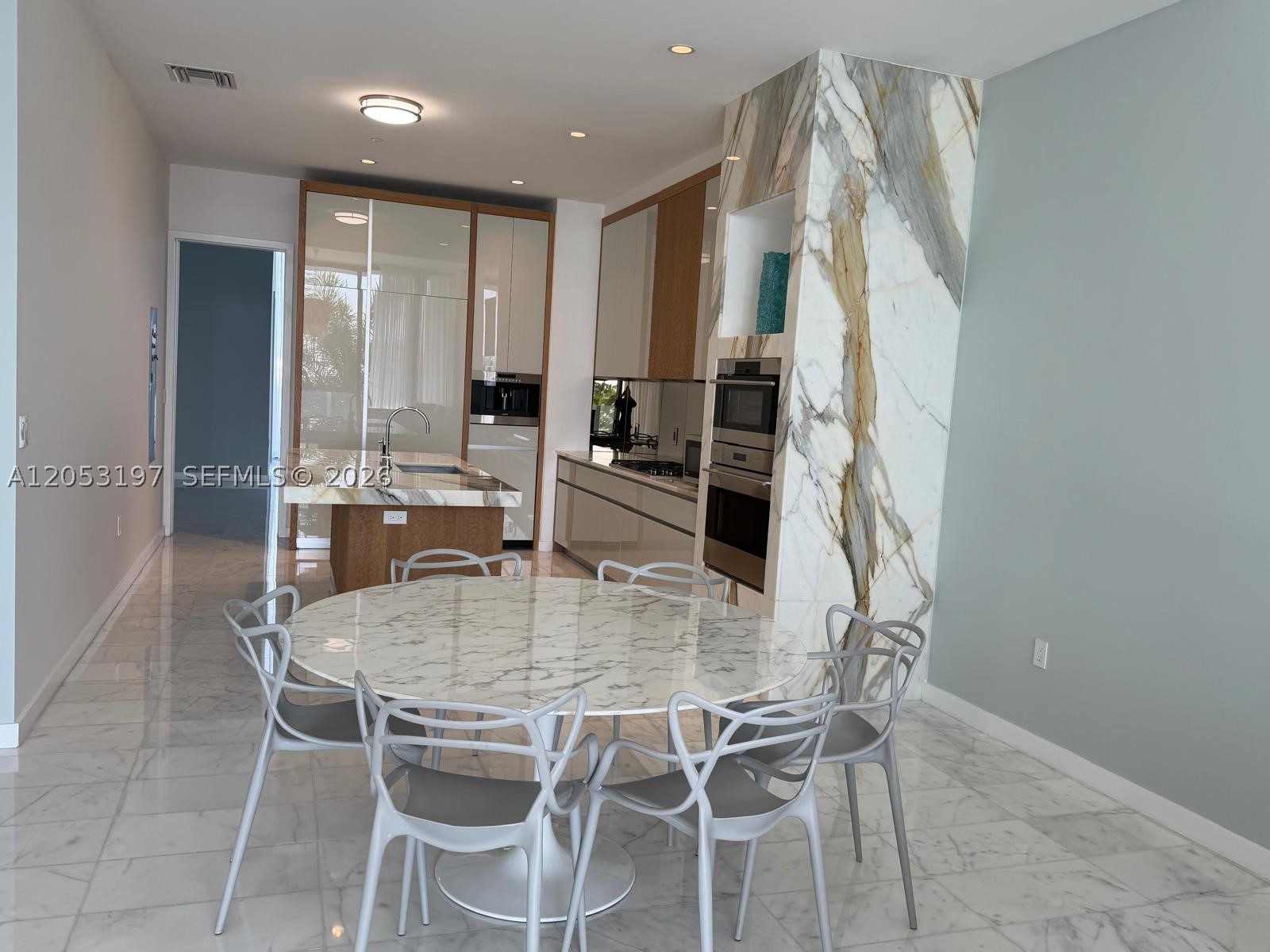 2821 S Bayshore Dr #7B, Coconut Grove FL 33133