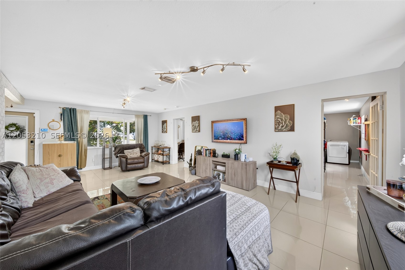 10141 SW 46th St, Miami FL 33165