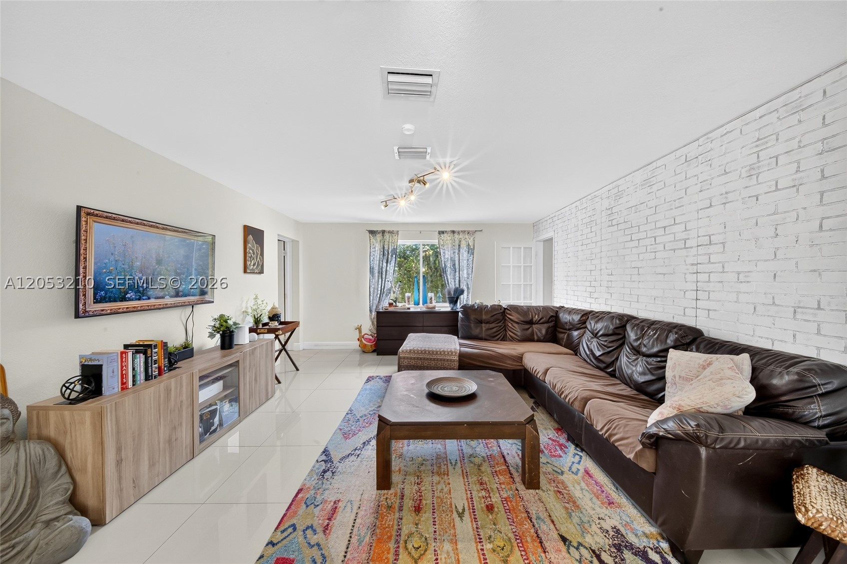 10141 SW 46th St, Miami FL 33165