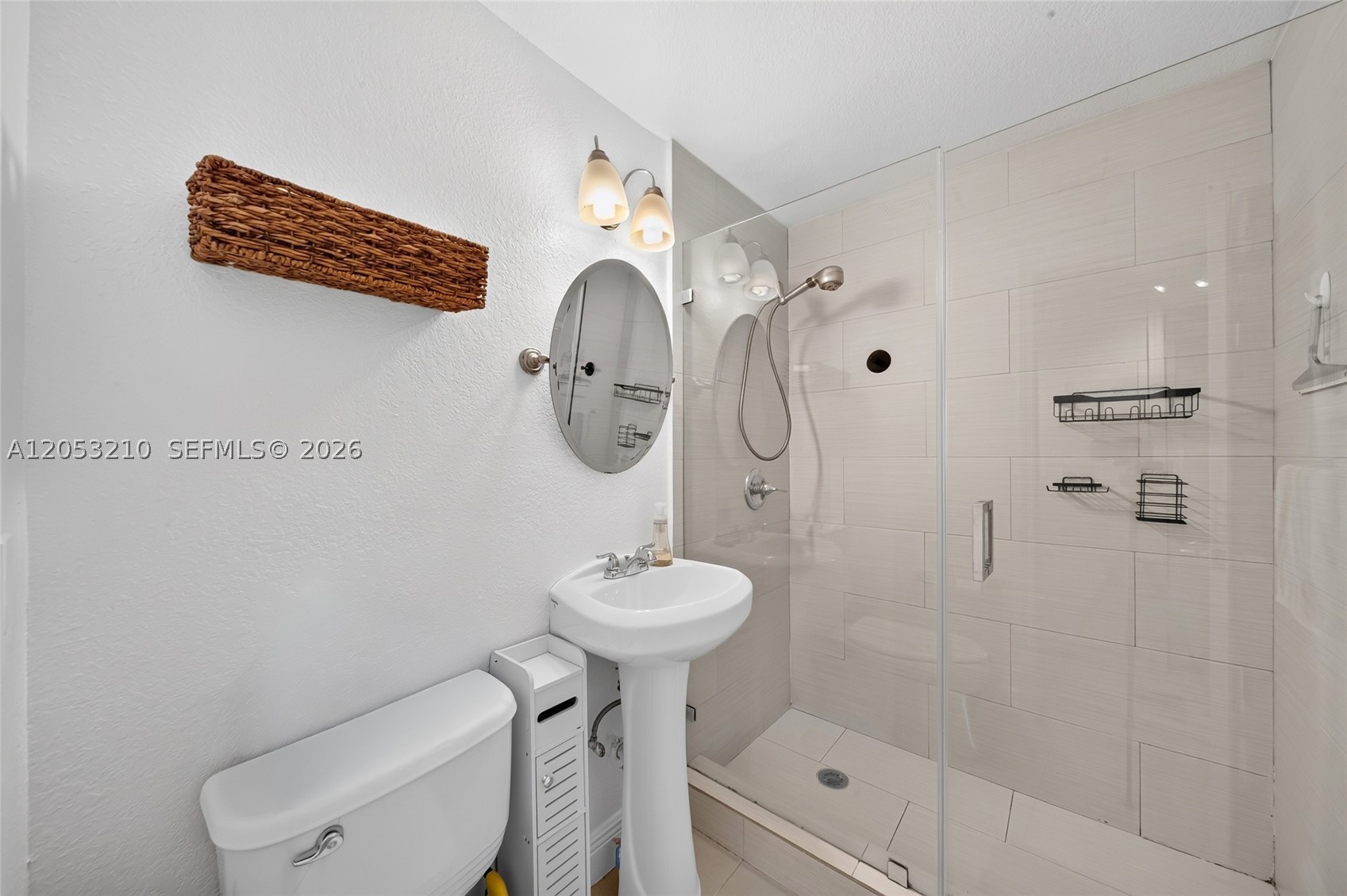 10141 SW 46th St, Miami FL 33165