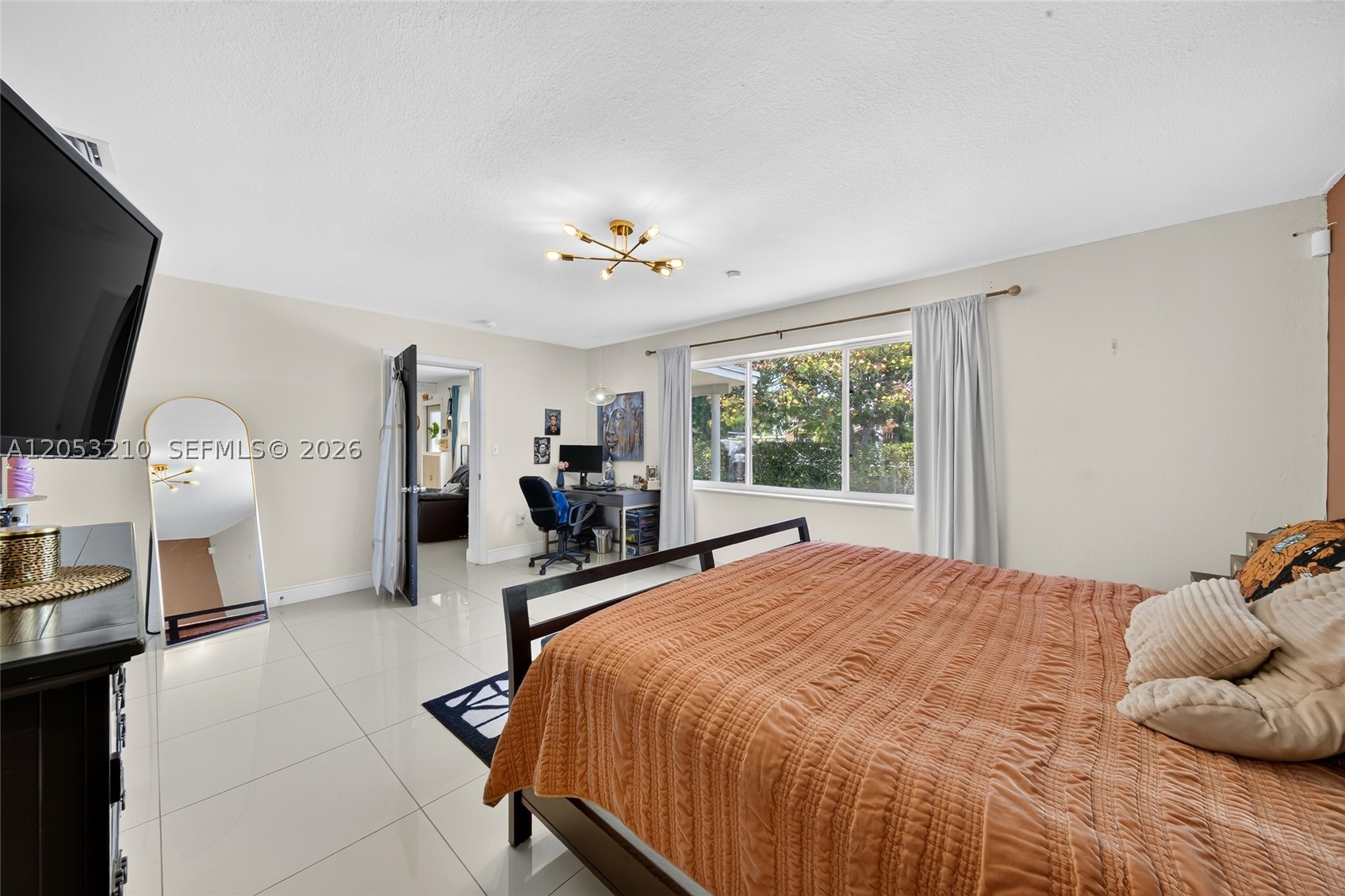 10141 SW 46th St, Miami FL 33165