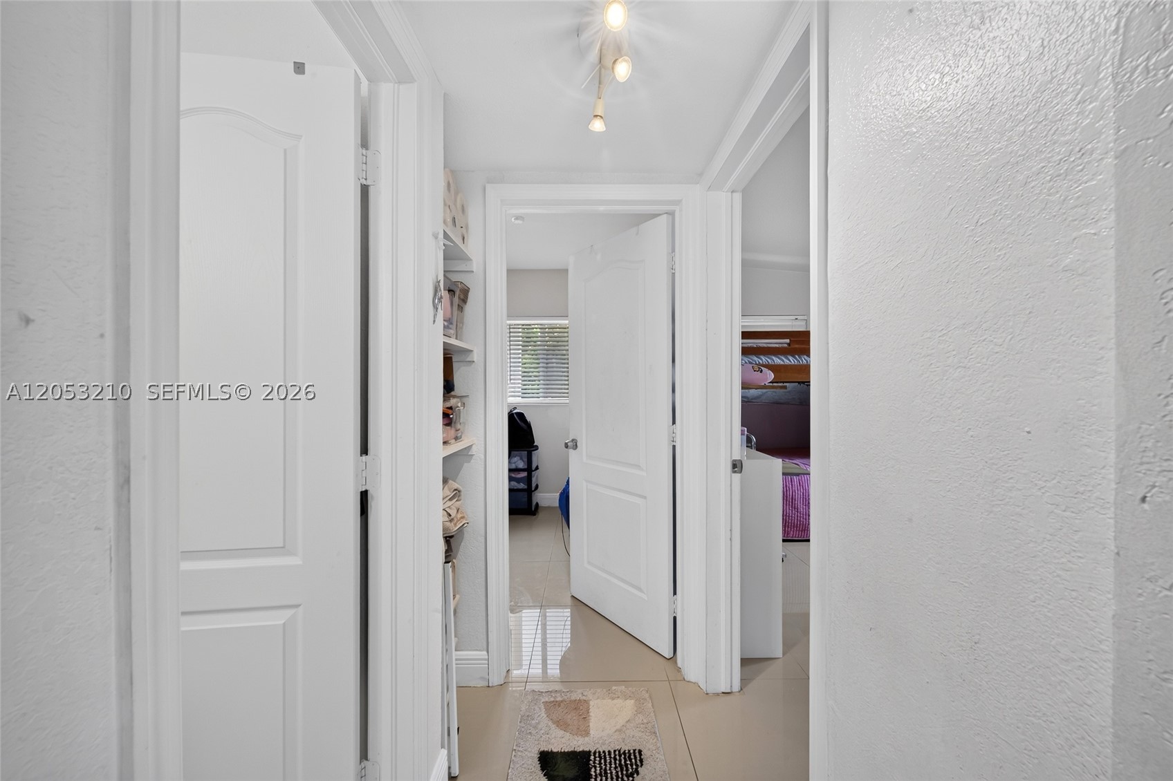 10141 SW 46th St, Miami FL 33165