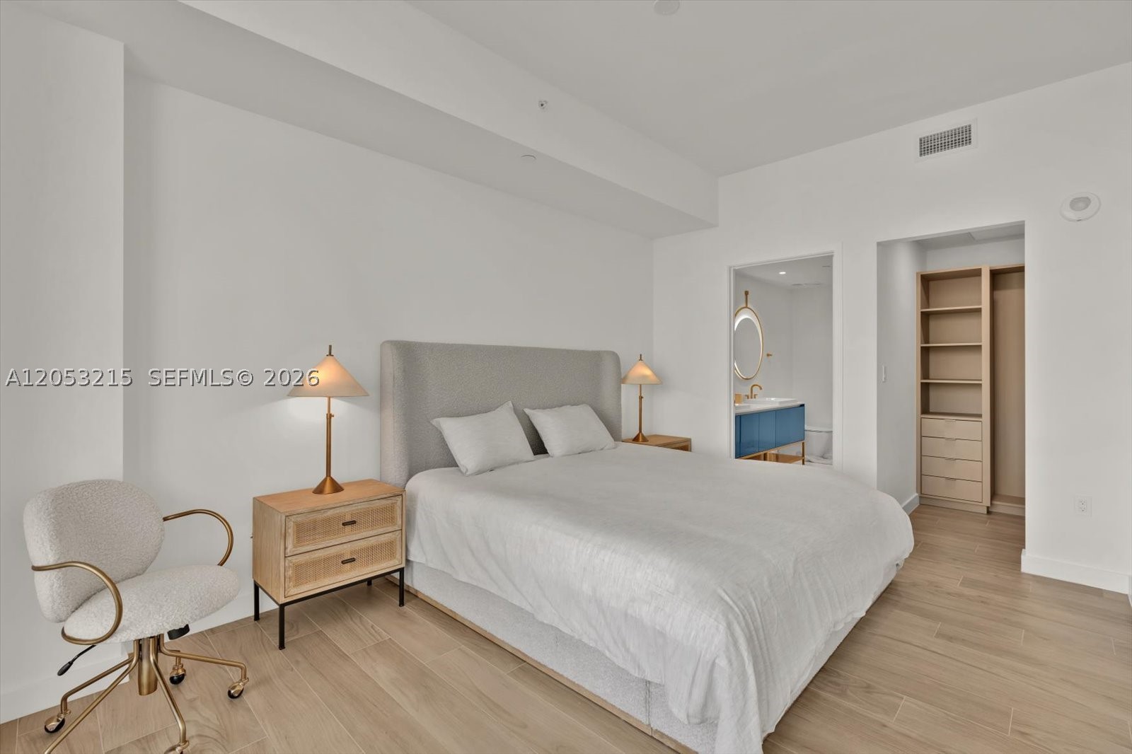 2678 Tigertail Ave #1605, Miami FL 33133
