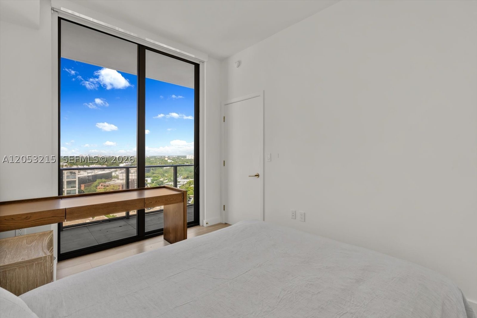 2678 Tigertail Ave #1605, Miami FL 33133