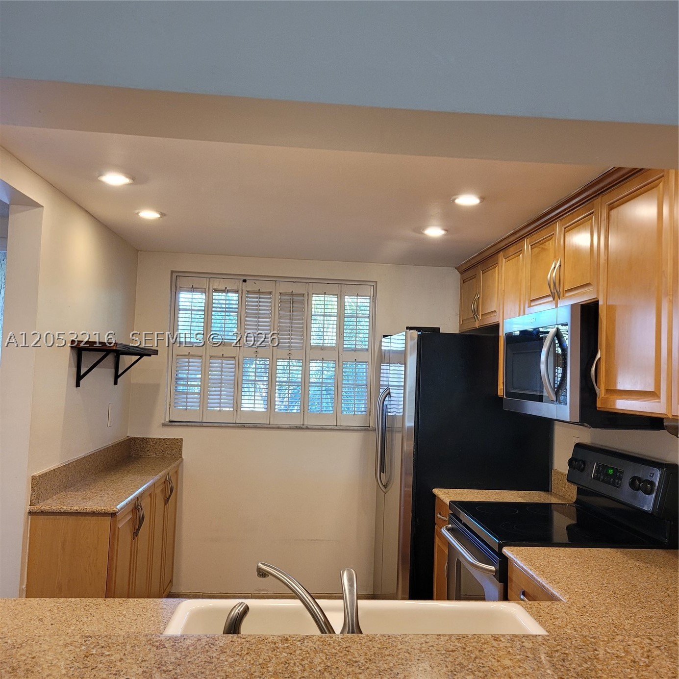 1811 Sabal Palm Dr #306, Davie FL 33324